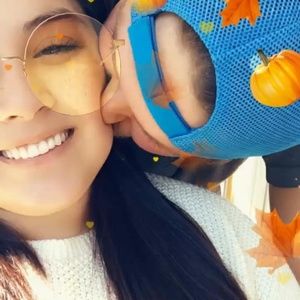 Meet your Posher, Vanessa